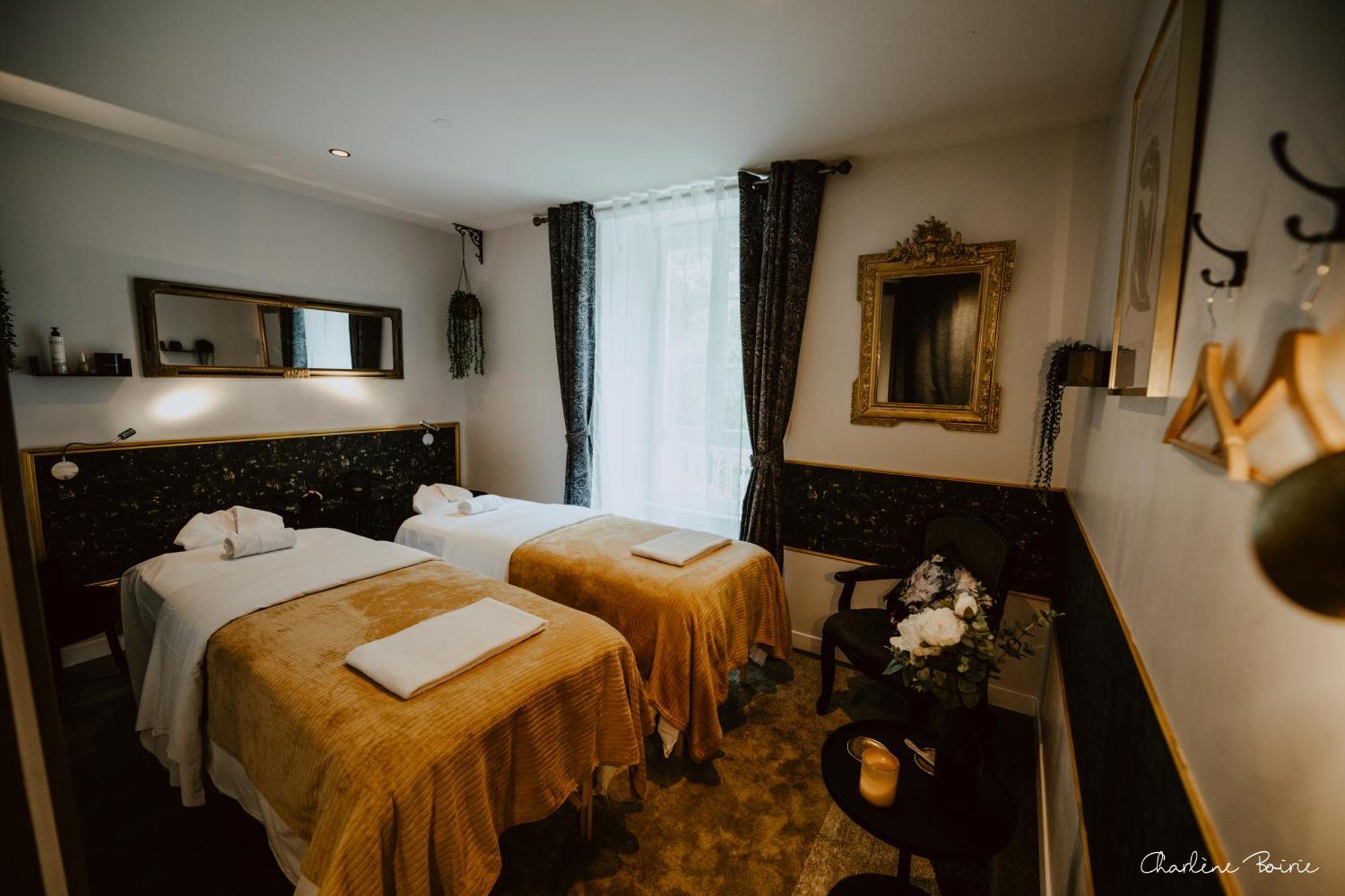 Grand Hotel Des Bains Vals-les-Bains Exterior photo