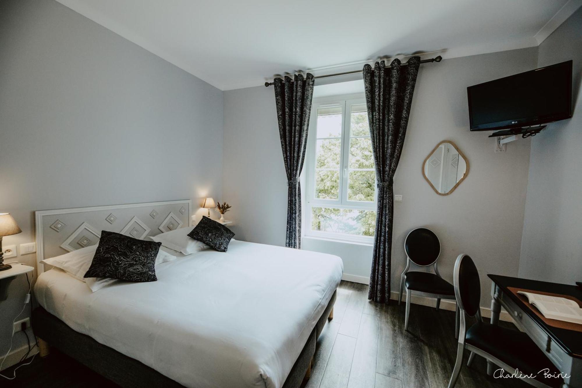 Grand Hotel Des Bains Vals-les-Bains Exterior photo
